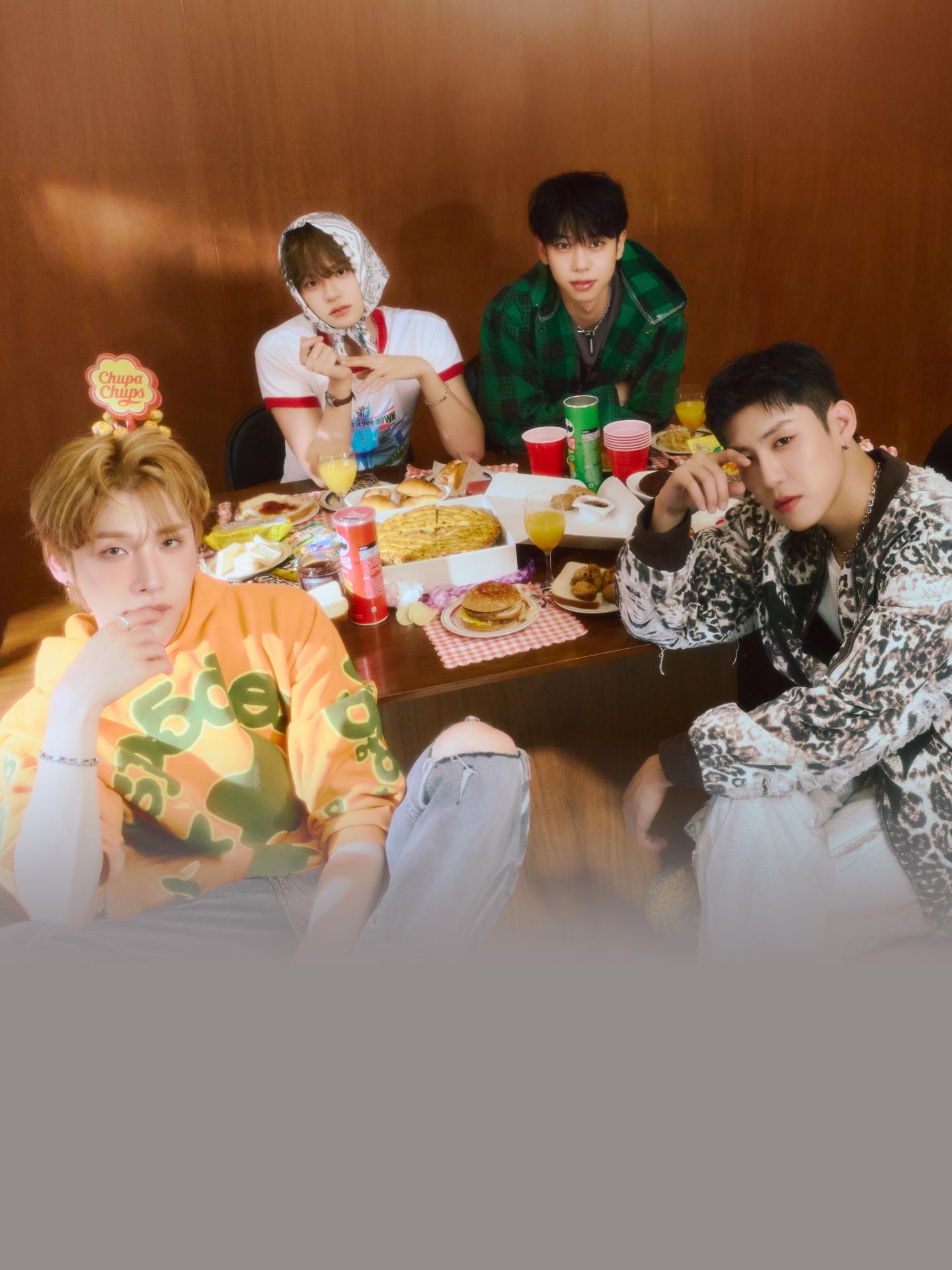 ATEEZ Mexico MAKESTAR Twin Tower ラスト1 ATEEZ Mexico MAKESTAR Twin Tower ラスト1 - メルカリ